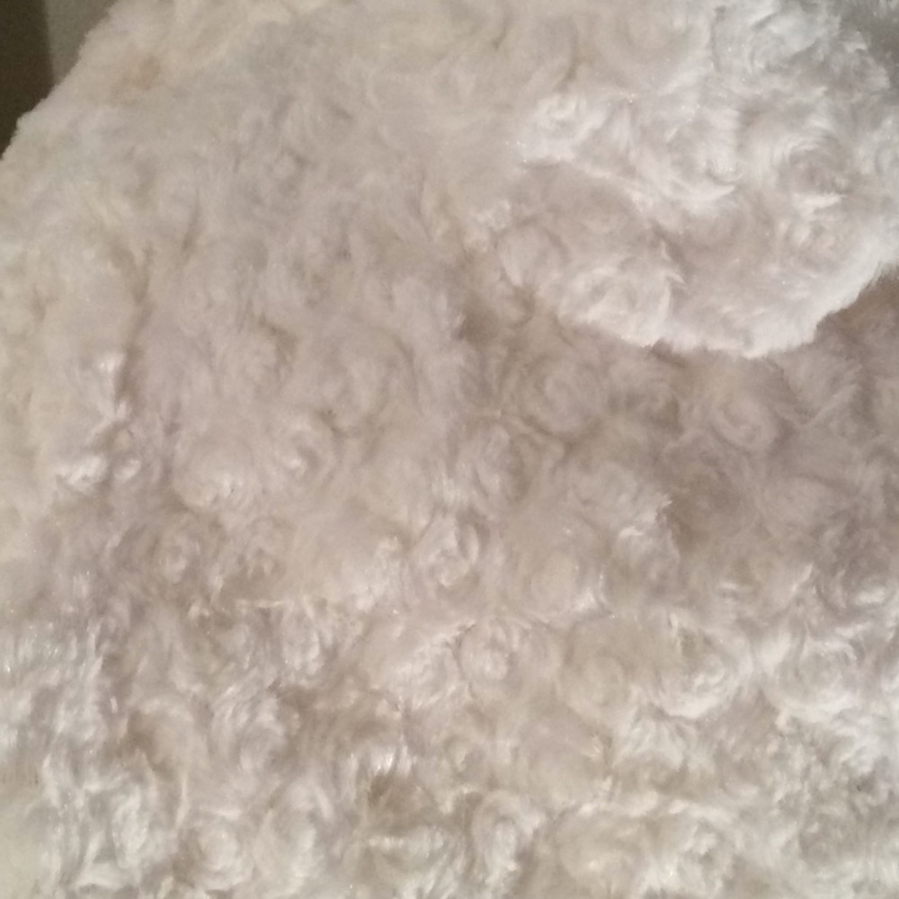 White Soft Lightweight Fluffy Jacket. - image 4